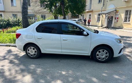 Renault Logan II, 2021 год, 900 000 рублей, 8 фотография