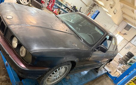 BMW 5 серия, 1992 год, 260 000 рублей, 4 фотография