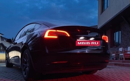 Tesla Model 3 I, 2022 год, 3 780 000 рублей, 9 фотография