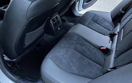 BMW 3 серия, 2018 год, 1 810 000 рублей, 16 фотография