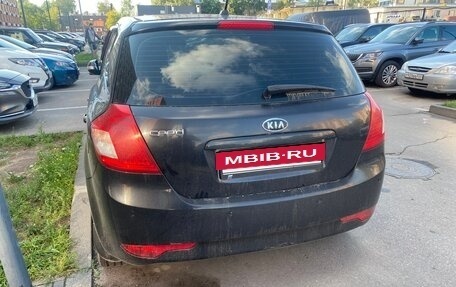 KIA cee'd I рестайлинг, 2011 год, 650 000 рублей, 4 фотография