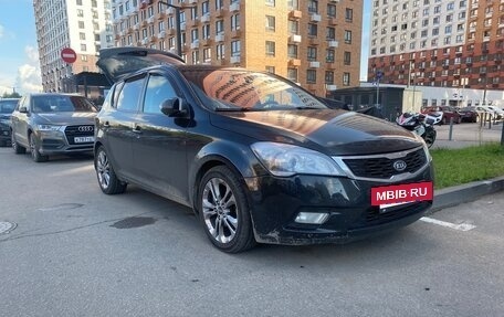 KIA cee'd I рестайлинг, 2011 год, 650 000 рублей, 3 фотография