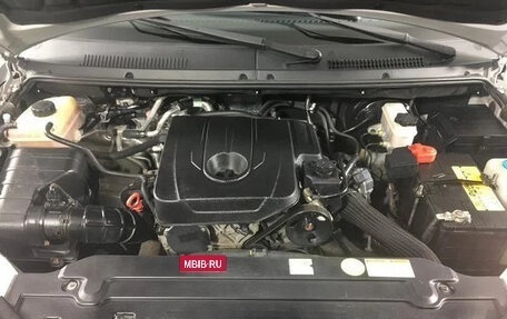 SsangYong Stavic, 2013 год, 1 490 000 рублей, 14 фотография