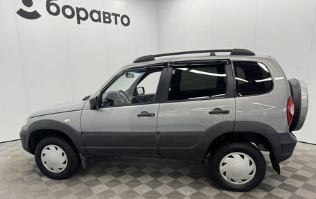 Chevrolet Niva I рестайлинг, 2018 год, 775 000 рублей, 9 фотография