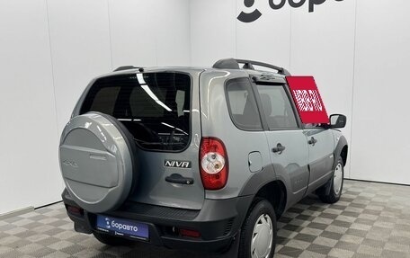 Chevrolet Niva I рестайлинг, 2018 год, 775 000 рублей, 5 фотография