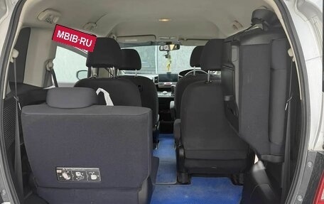 Honda Freed I, 2009 год, 890 000 рублей, 5 фотография
