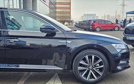 Skoda Superb III рестайлинг, 2025 год, 3 500 000 рублей, 6 фотография