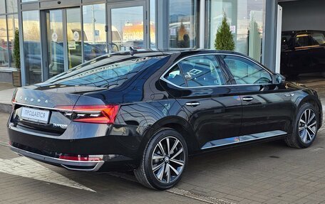 Skoda Superb III рестайлинг, 2025 год, 3 500 000 рублей, 10 фотография