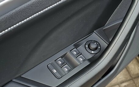 Skoda Superb III рестайлинг, 2025 год, 3 500 000 рублей, 32 фотография