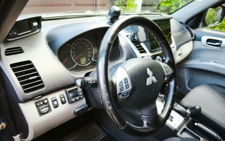 Mitsubishi Pajero Sport II рестайлинг, 2011 год, 1 800 000 рублей, 20 фотография