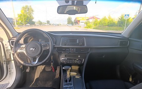 KIA Optima IV, 2017 год, 1 500 000 рублей, 11 фотография