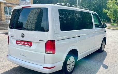 Volkswagen Caravelle T6 рестайлинг, 2020 год, 4 200 000 рублей, 3 фотография