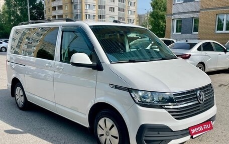 Volkswagen Caravelle T6 рестайлинг, 2020 год, 4 200 000 рублей, 2 фотография