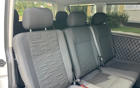 Volkswagen Caravelle T6 рестайлинг, 2020 год, 4 200 000 рублей, 10 фотография