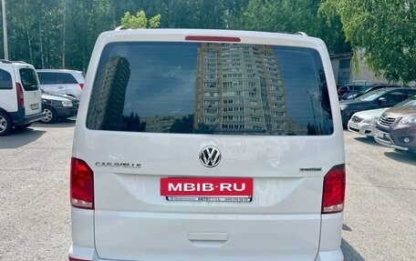 Volkswagen Caravelle T6 рестайлинг, 2020 год, 4 200 000 рублей, 4 фотография