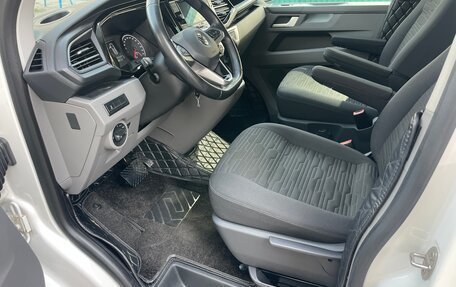 Volkswagen Caravelle T6 рестайлинг, 2020 год, 4 200 000 рублей, 7 фотография