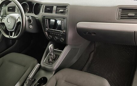 Volkswagen Jetta VI, 2016 год, 1 190 000 рублей, 13 фотография