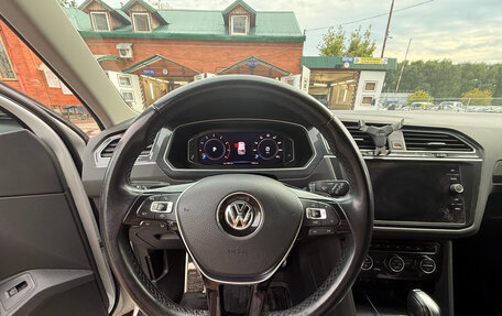 Volkswagen Tiguan II, 2019 год, 2 500 000 рублей, 11 фотография