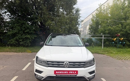 Volkswagen Tiguan II, 2019 год, 2 500 000 рублей, 6 фотография