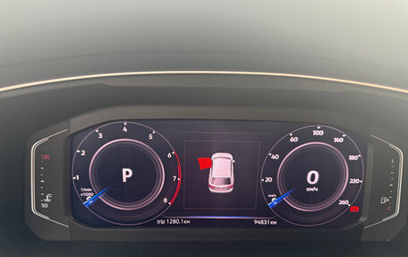 Volkswagen Tiguan II, 2019 год, 2 500 000 рублей, 12 фотография