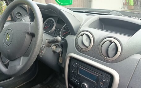 Renault Duster I рестайлинг, 2014 год, 1 200 000 рублей, 4 фотография