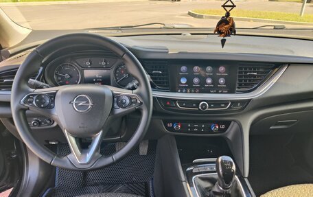 Opel Insignia II рестайлинг, 2018 год, 1 120 000 рублей, 10 фотография