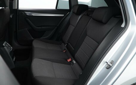 Skoda Octavia, 2017 год, 1 399 900 рублей, 9 фотография
