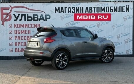 Nissan Juke II, 2011 год, 910 000 рублей, 6 фотография