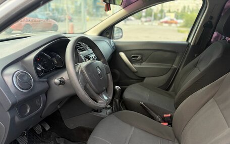 Renault Logan II, 2016 год, 555 000 рублей, 9 фотография