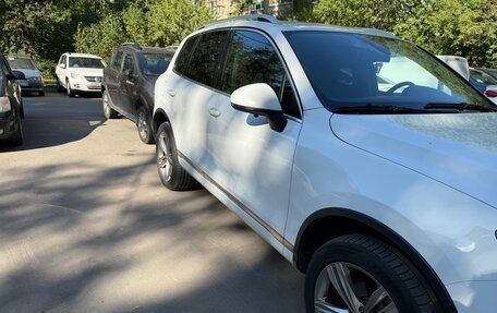 Volkswagen Touareg III, 2013 год, 2 400 000 рублей, 3 фотография