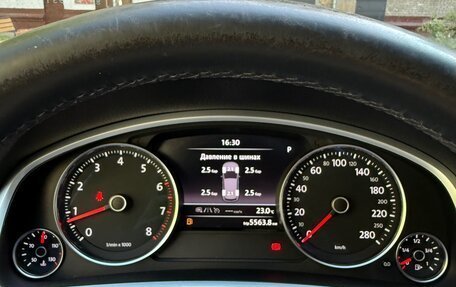 Volkswagen Touareg III, 2013 год, 2 400 000 рублей, 16 фотография