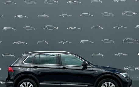 Volkswagen Tiguan II, 2021 год, 2 497 300 рублей, 12 фотография
