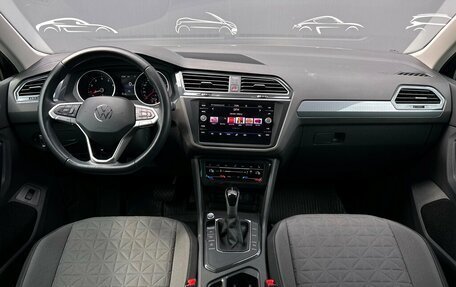 Volkswagen Tiguan II, 2021 год, 2 497 300 рублей, 6 фотография