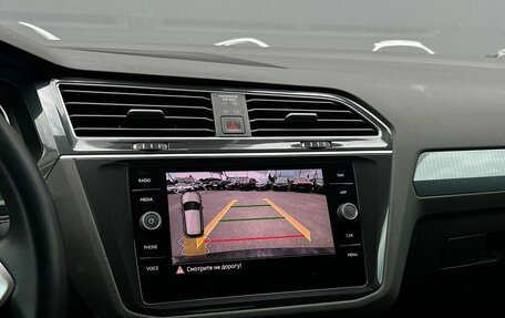 Volkswagen Tiguan II, 2021 год, 2 497 300 рублей, 19 фотография