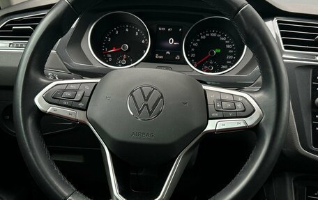 Volkswagen Tiguan II, 2021 год, 2 497 300 рублей, 21 фотография