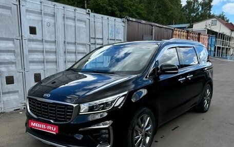 KIA Carnival III, 2019 год, 2 620 000 рублей, 2 фотография