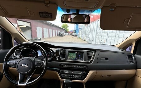 KIA Carnival III, 2019 год, 2 620 000 рублей, 8 фотография