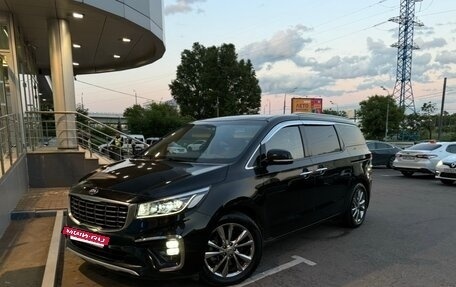 KIA Carnival III, 2019 год, 2 620 000 рублей, 4 фотография