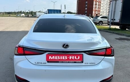 Lexus ES VII, 2021 год, 3 690 000 рублей, 6 фотография