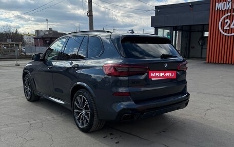 BMW X5, 2018 год, 5 600 000 рублей, 3 фотография