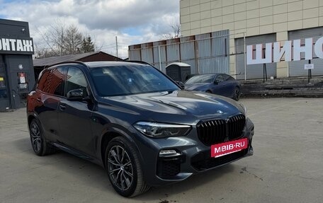 BMW X5, 2018 год, 5 600 000 рублей, 5 фотография
