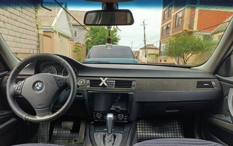 BMW 3 серия, 2011 год, 1 000 000 рублей, 4 фотография
