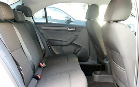 Skoda Rapid II, 2021 год, 1 850 000 рублей, 11 фотография