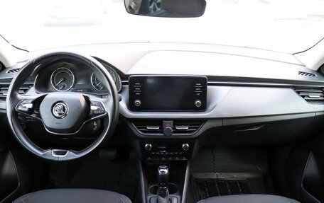 Skoda Rapid II, 2021 год, 1 850 000 рублей, 13 фотография