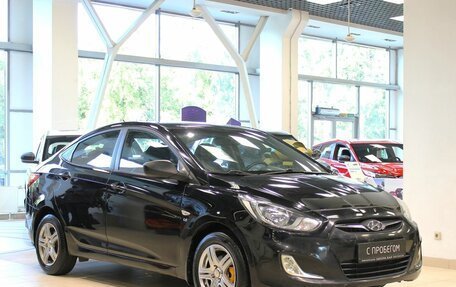 Hyundai Solaris II рестайлинг, 2012 год, 620 000 рублей, 3 фотография