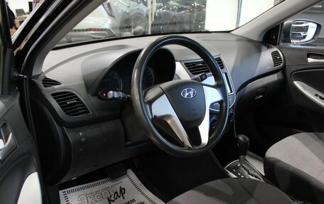 Hyundai Solaris II рестайлинг, 2012 год, 620 000 рублей, 9 фотография