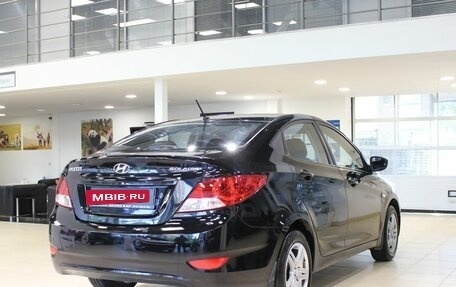Hyundai Solaris II рестайлинг, 2012 год, 620 000 рублей, 4 фотография