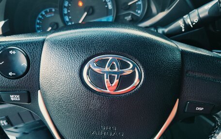 Toyota Corolla, 2015 год, 1 390 000 рублей, 13 фотография
