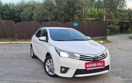 Toyota Corolla, 2015 год, 1 390 000 рублей, 3 фотография