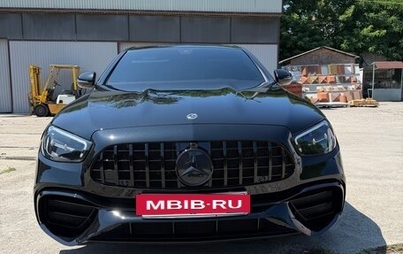 Mercedes-Benz E-Класс, 2020 год, 4 600 000 рублей, 3 фотография